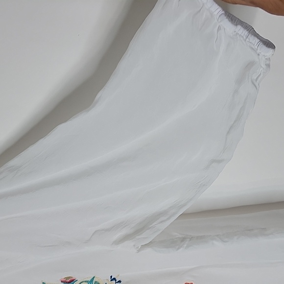 Johnny was embroidered buttoned front blouse size large - Picture 3 of 12